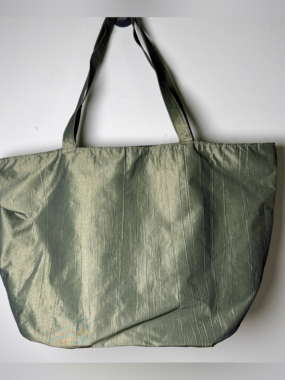 Chute! Large Waterproof Zipper Tote Bag 21” x 8” x 5” Green
